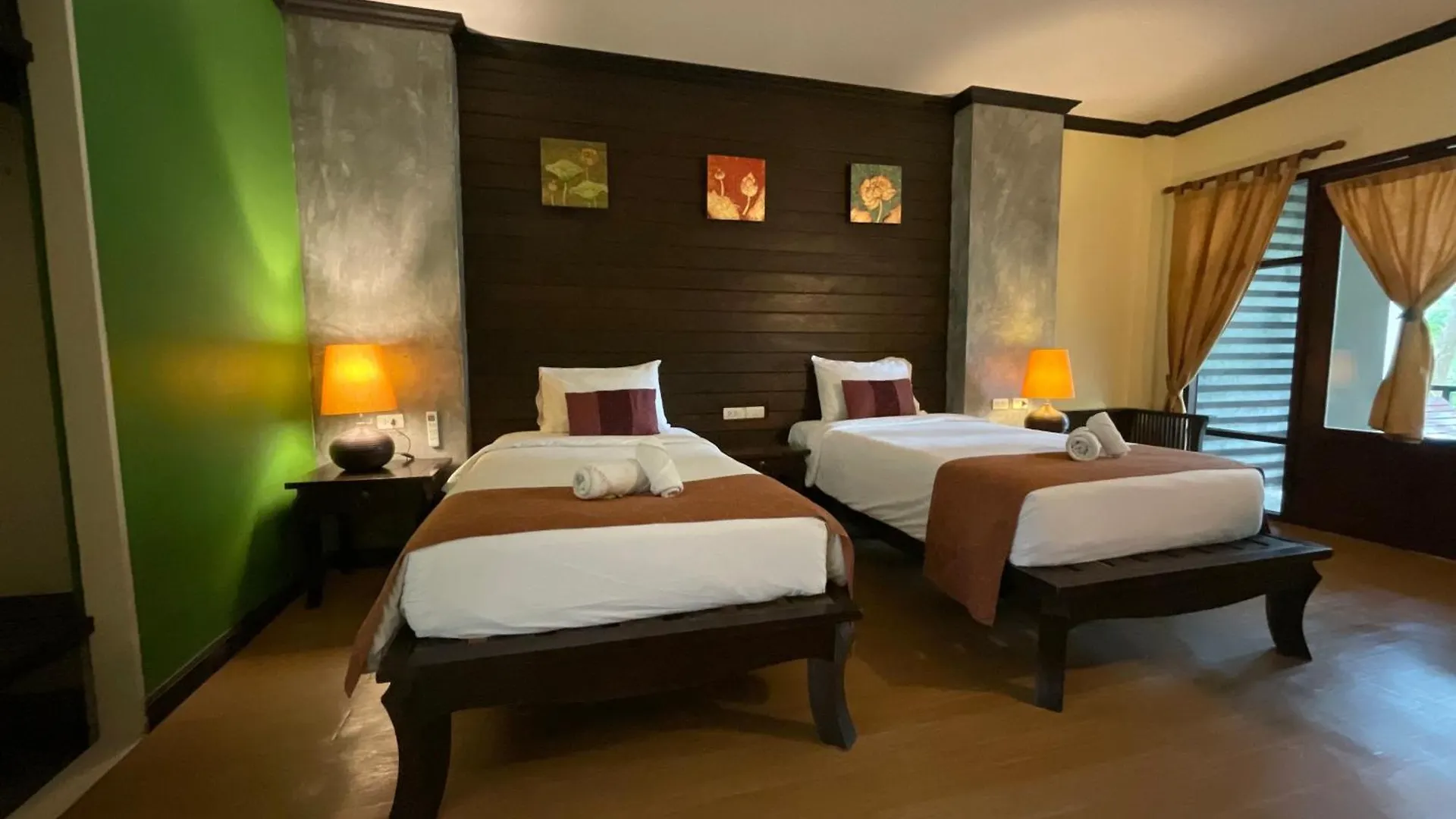 Seashell Resort Koh Tao-Sha Plus